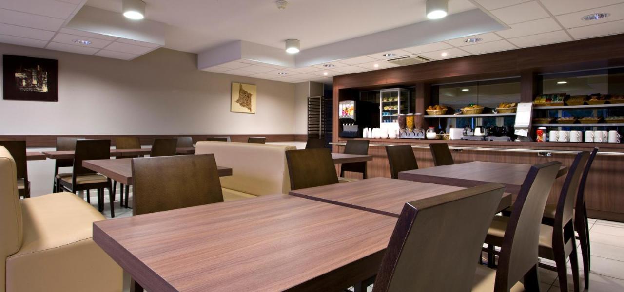 Jean De Luz Hotel